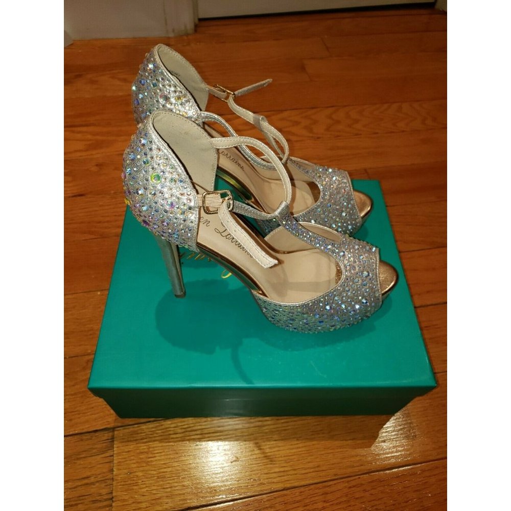 Lauren Lorraine Vivian-3 Crystal Platform T-strap Pumps Studded Nude size 8.5